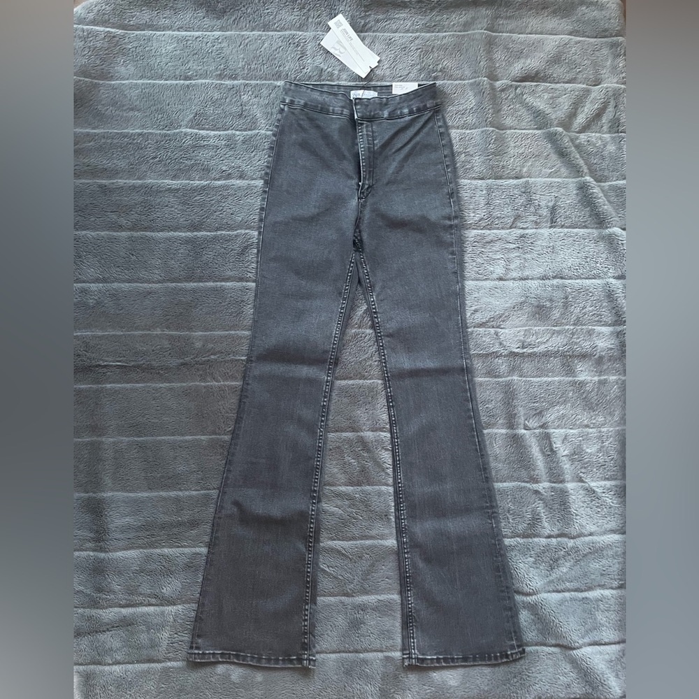 Zara Flared Skinny Jeggings - Picture 3 of 9